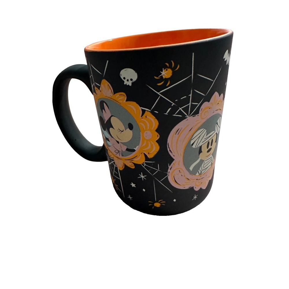Disney Halloween Frames Soft Touch Mug Mickey Minnie Mouse Donald Pluto 20oz